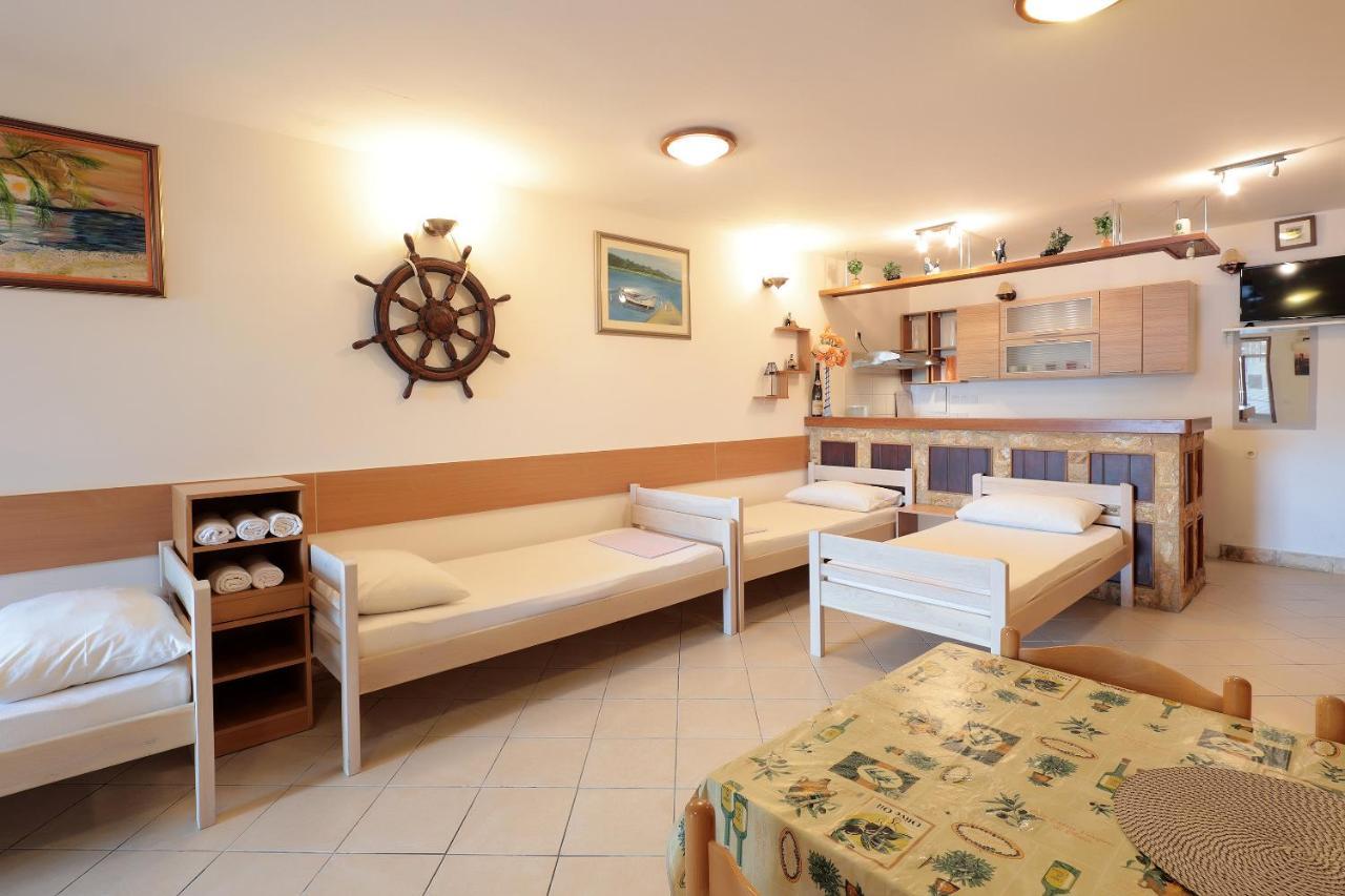 Villa Katarina Novalja Luaran gambar